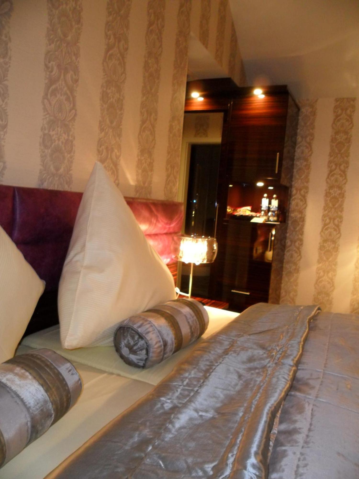 Löf Moselstern Parkhotel Kraehennest חדר תמונה